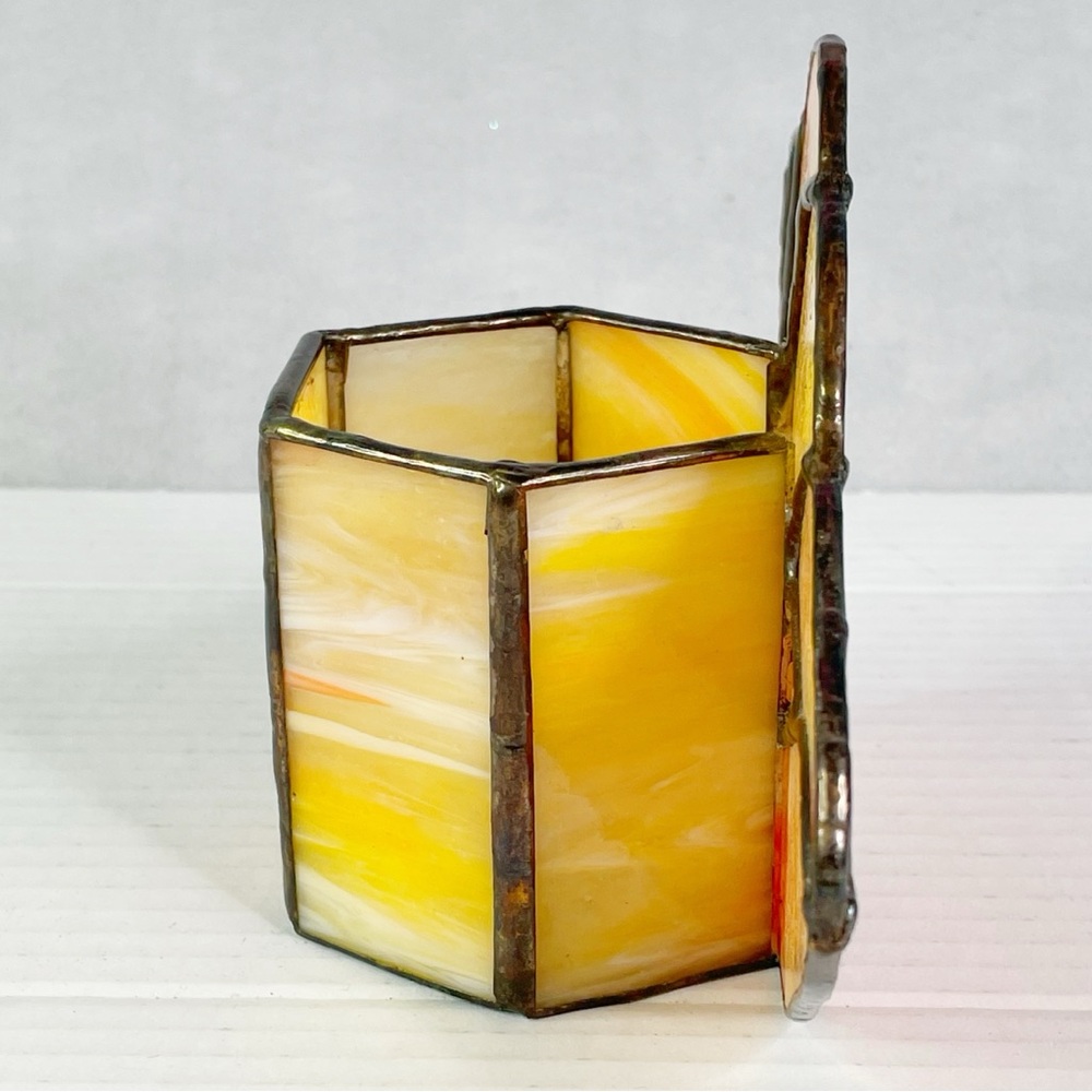 Vintage Stained Glass Candle Votive Holder Conch Seashell Tiffany Style Beachy - Picture 4 of 8